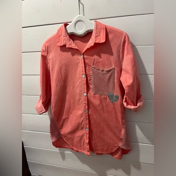 ANGELA MARA – CORAL SHIRT WITH GLITTER HEART size M - Picture 7 of 7